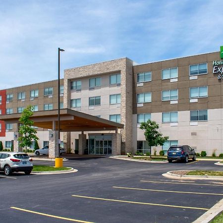 Holiday Inn Express & Suites - Yorkville By Ihg Exterior photo