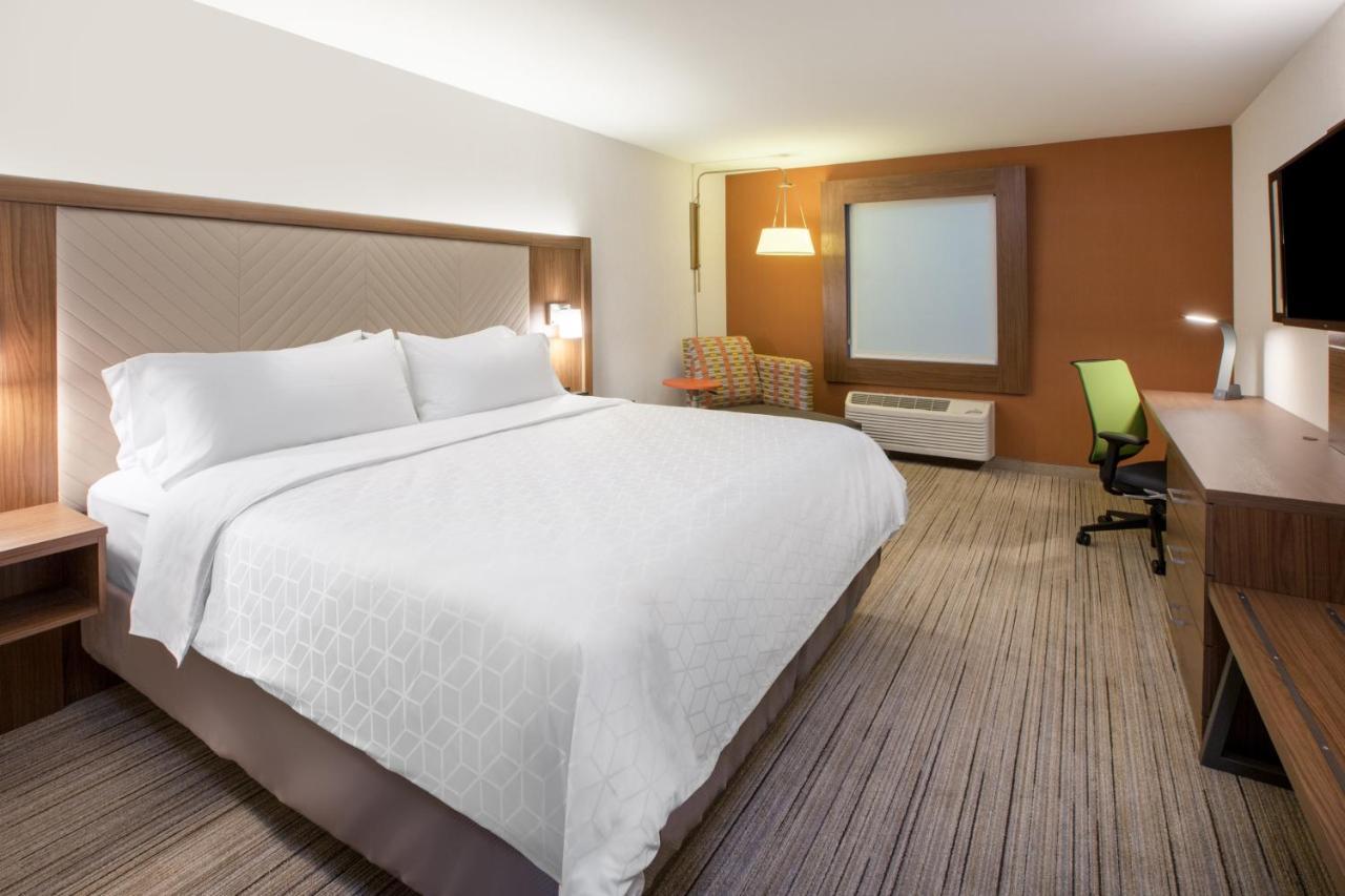 Holiday Inn Express & Suites - Yorkville By Ihg Exterior photo