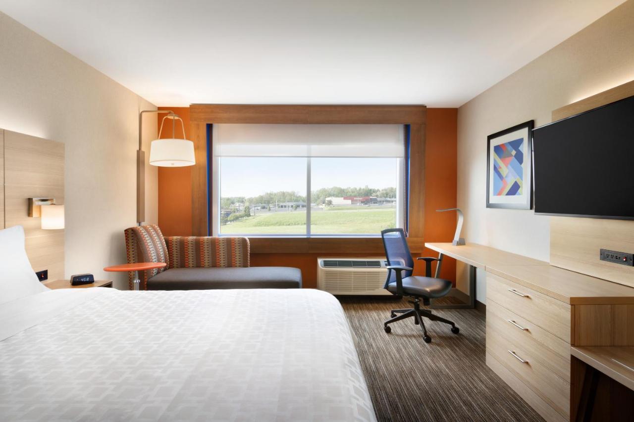 Holiday Inn Express & Suites - Yorkville By Ihg Exterior photo